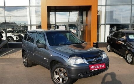 Chevrolet Niva I рестайлинг, 2017 год, 649 000 рублей, 3 фотография