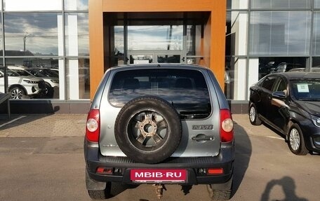 Chevrolet Niva I рестайлинг, 2017 год, 649 000 рублей, 6 фотография