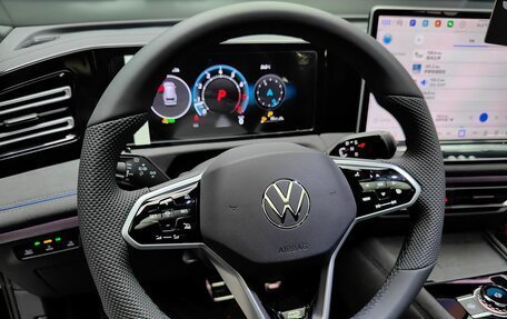 Volkswagen Tiguan, 2025 год, 5 100 000 рублей, 32 фотография