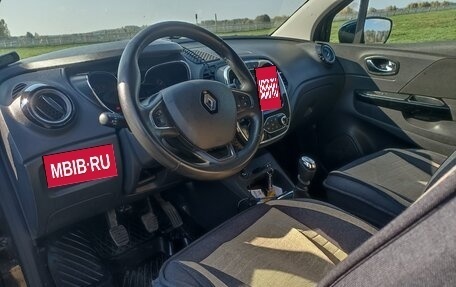 Renault Kaptur I рестайлинг, 2017 год, 1 500 000 рублей, 11 фотография