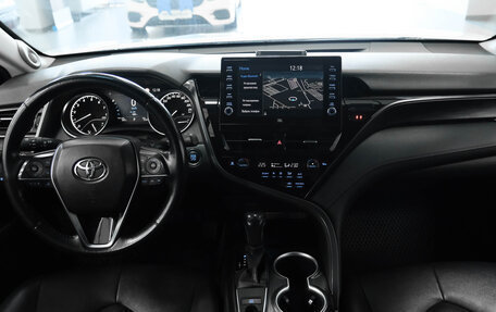 Toyota Camry, 2021 год, 3 100 000 рублей, 19 фотография