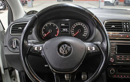 Volkswagen Polo VI (EU Market), 2017 год, 1 149 000 рублей, 17 фотография