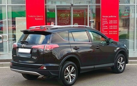 Toyota RAV4, 2016 год, 1 990 000 рублей, 5 фотография