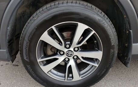 Toyota RAV4, 2016 год, 1 990 000 рублей, 10 фотография