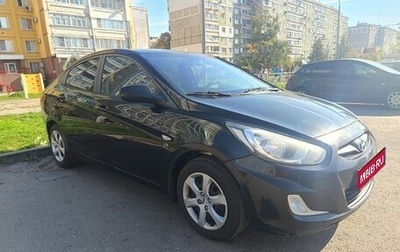 Hyundai Solaris II рестайлинг, 2011 год, 585 000 рублей, 1 фотография