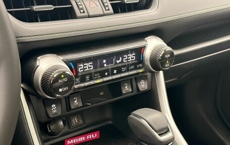 Toyota RAV4, 2025 год, 4 157 000 рублей, 13 фотография