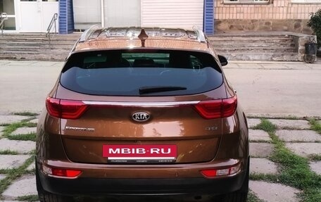 KIA Sportage IV рестайлинг, 2016 год, 2 120 000 рублей, 21 фотография