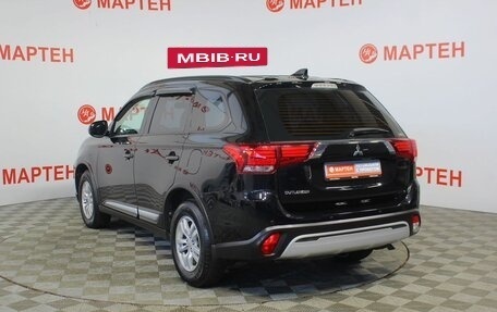Mitsubishi Outlander III рестайлинг 3, 2021 год, 2 879 000 рублей, 7 фотография