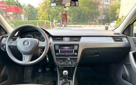 Skoda Rapid I, 2018 год, 1 050 000 рублей, 5 фотография
