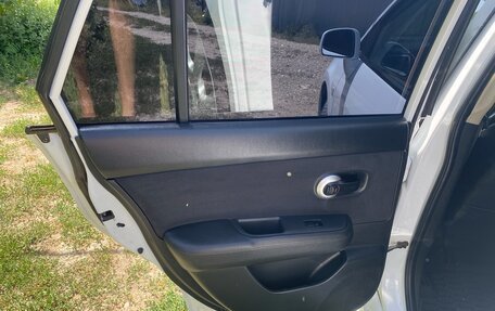 Nissan Tiida, 2012 год, 850 000 рублей, 13 фотография