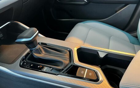 Geely Emgrand, 2024 год, 2 459 151 рублей, 11 фотография