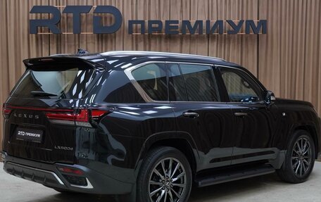 Lexus LX, 2024 год, 16 490 000 рублей, 3 фотография