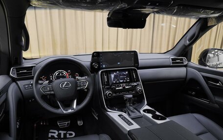 Lexus LX, 2024 год, 16 490 000 рублей, 11 фотография