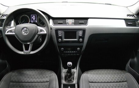 Skoda Rapid I, 2017 год, 1 200 000 рублей, 14 фотография