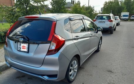Honda Fit III, 2018 год, 1 240 000 рублей, 4 фотография