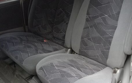 Toyota Estima III рестайлинг -2, 2000 год, 450 000 рублей, 6 фотография