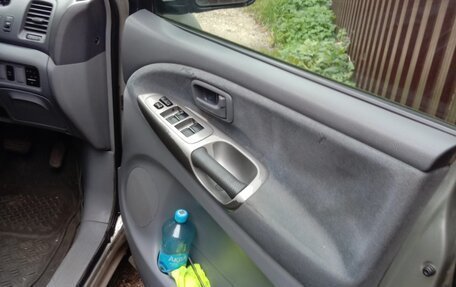 Toyota Estima III рестайлинг -2, 2000 год, 450 000 рублей, 7 фотография
