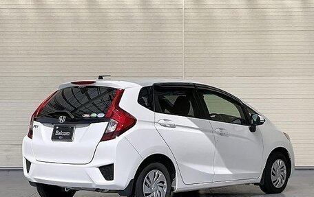 Honda Fit III, 2016 год, 850 000 рублей, 6 фотография