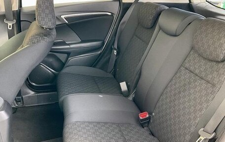 Honda Fit III, 2016 год, 850 000 рублей, 11 фотография