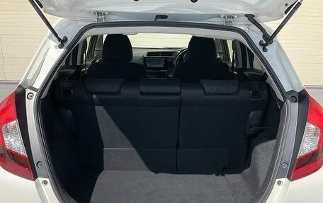 Honda Fit III, 2016 год, 850 000 рублей, 17 фотография