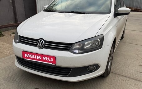 Volkswagen Polo VI (EU Market), 2010 год, 560 000 рублей, 1 фотография