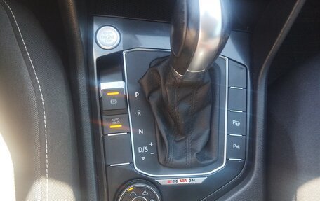 Volkswagen Tiguan II, 2019 год, 2 850 000 рублей, 15 фотография