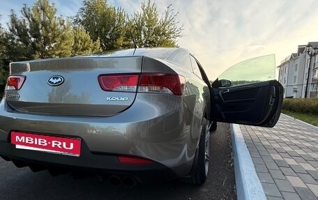 KIA Cerato III, 2010 год, 900 000 рублей, 4 фотография