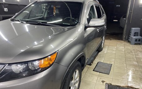 KIA Sorento II рестайлинг, 2010 год, 1 190 000 рублей, 2 фотография