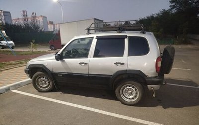 Chevrolet Niva I рестайлинг, 2003 год, 250 000 рублей, 1 фотография