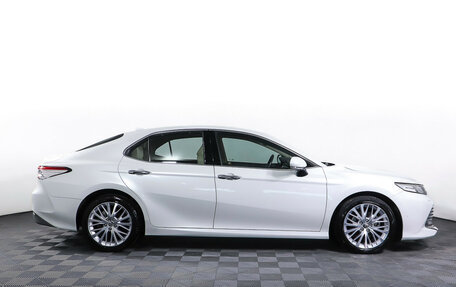 Toyota Camry, 2018 год, 3 497 000 рублей, 4 фотография