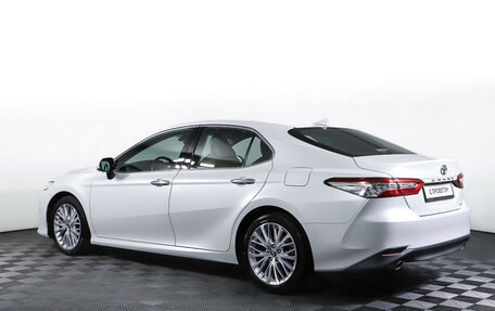 Toyota Camry, 2018 год, 3 497 000 рублей, 7 фотография