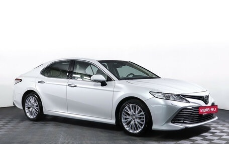 Toyota Camry, 2018 год, 3 497 000 рублей, 3 фотография