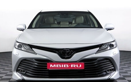 Toyota Camry, 2018 год, 3 497 000 рублей, 2 фотография