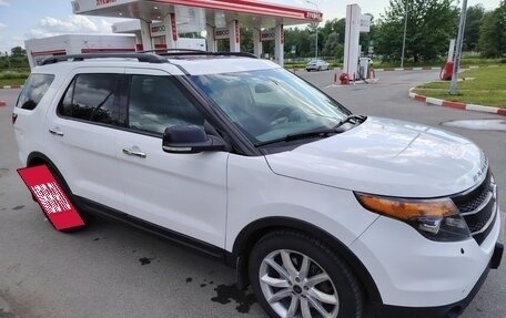 Ford Explorer VI, 2014 год, 2 250 000 рублей, 2 фотография
