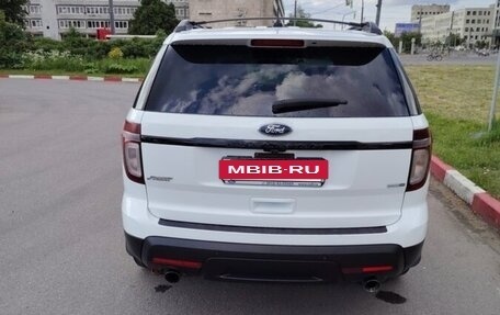 Ford Explorer VI, 2014 год, 2 250 000 рублей, 10 фотография