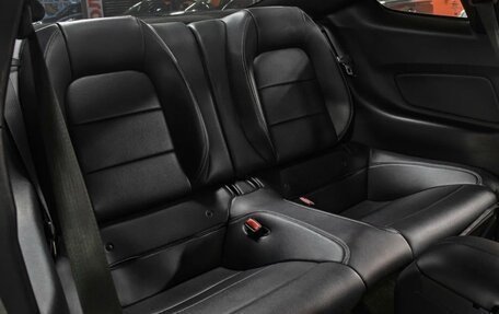 Ford Mustang VI рестайлинг, 2015 год, 2 300 000 рублей, 10 фотография