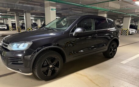 Volkswagen Touareg III, 2011 год, 2 200 000 рублей, 7 фотография