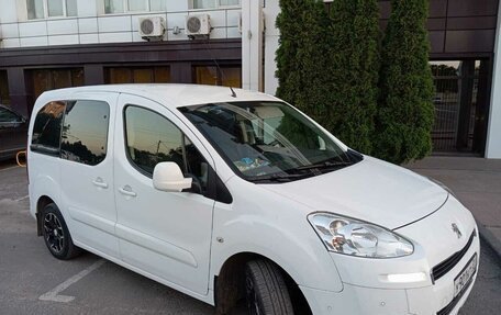 Peugeot Partner II рестайлинг 2, 2012 год, 725 000 рублей, 12 фотография