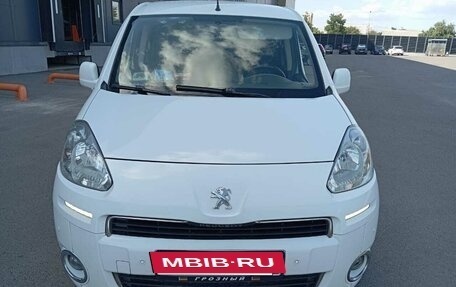 Peugeot Partner II рестайлинг 2, 2012 год, 725 000 рублей, 9 фотография