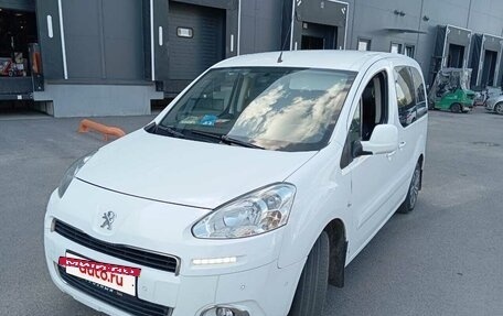 Peugeot Partner II рестайлинг 2, 2012 год, 725 000 рублей, 13 фотография