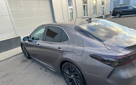 Toyota Camry, 2021 год, 3 500 000 рублей, 9 фотография