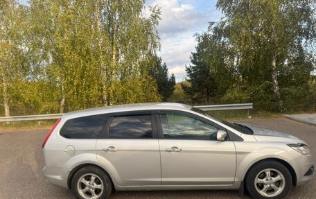 Ford Focus II рестайлинг, 2011 год, 550 000 рублей, 2 фотография