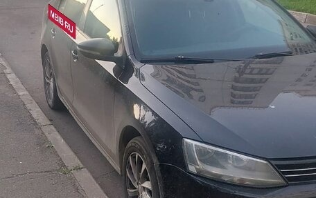 Volkswagen Jetta VI, 2013 год, 980 000 рублей, 3 фотография