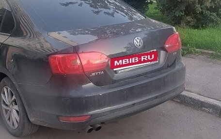 Volkswagen Jetta VI, 2013 год, 980 000 рублей, 8 фотография