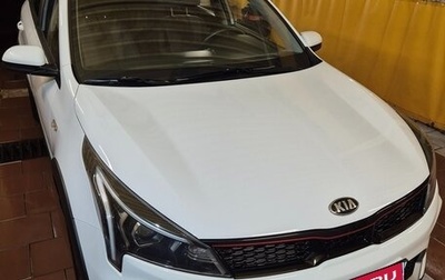 KIA Rio IV, 2021 год, 1 795 000 рублей, 1 фотография