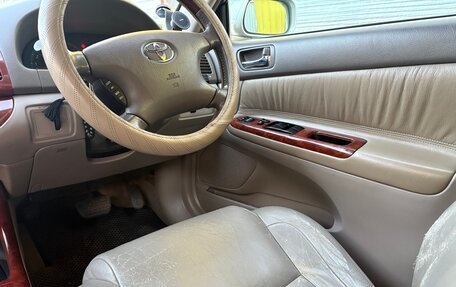 Toyota Camry V40, 2002 год, 630 000 рублей, 3 фотография