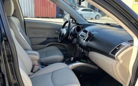 Mitsubishi Outlander III рестайлинг 3, 2007 год, 970 000 рублей, 5 фотография