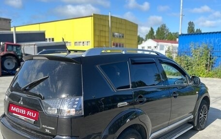 Mitsubishi Outlander III рестайлинг 3, 2007 год, 970 000 рублей, 3 фотография