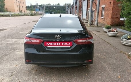 Toyota Camry, 2019 год, 1 887 000 рублей, 2 фотография