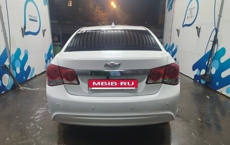 Chevrolet Cruze II, 2013 год, 850 000 рублей, 2 фотография